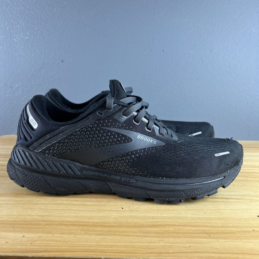 Brooks Womens Adrenaline GTS 22 1203531B020 Black Running Shoes 11.5 Medium B